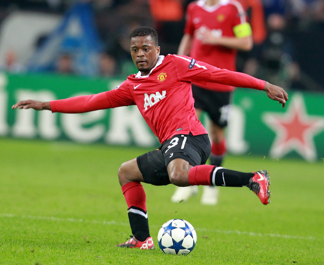 還像是一位 還像是一位